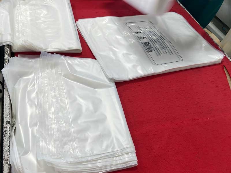 sustainable clothing packaging